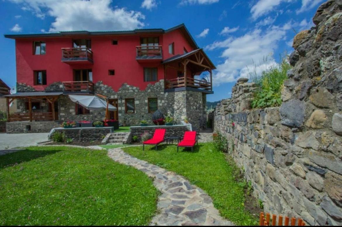 Отель Red House Бакуриани Экстерьер фото